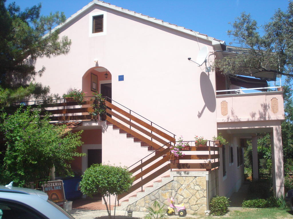 Apartments Vidakovic Ugljan Dış mekan fotoğraf